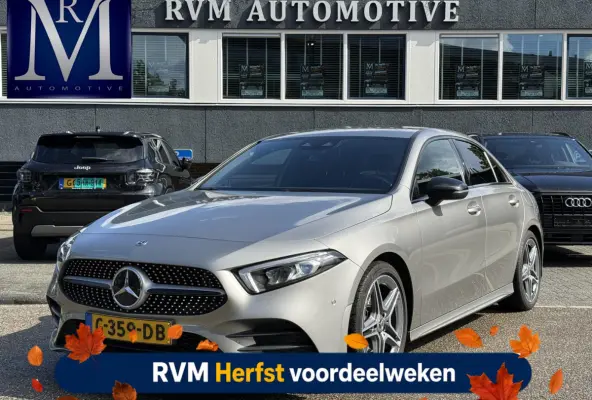 200 Business Solution VAN: € 26.900- VOOR: € 24.877,- UW HERFSTVOORDEEL: € 2.023,-| ORIG. NL NAP 2E EIG.| 58.000KM!| GLASCOATING| WIDESCREEN| CAMERA| RECENT ONDERHOUD GEHAD, DIRECT LEV