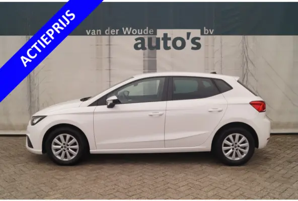 1.0 EcoTSI Style Business Intense -NAVI-ECC-PDC-DIGI-