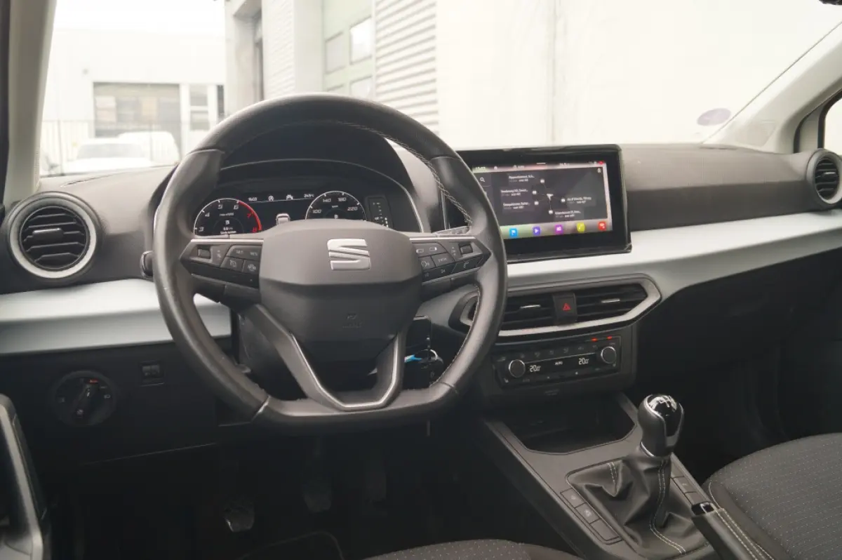 1.0 EcoTSI Style Business Intense -NAVI-ECC-PDC-DIGI-