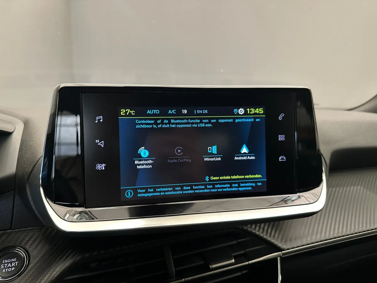 EV Allure Pack 50 kWh Camera | Digitaal Dashboard | 17" Lichtmetaal | Carplay | Climate Control | Cruise | DAB | LED | Parkeersensoren | Achteruitrijcamera | Airco (automatisch) | Apple Carp