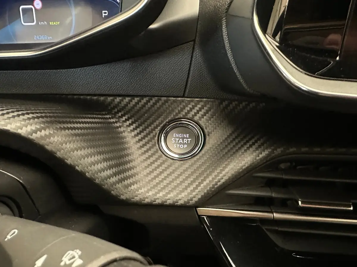 EV Allure Pack 50 kWh Camera | Digitaal Dashboard | 17" Lichtmetaal | Carplay | Climate Control | Cruise | DAB | LED | Parkeersensoren | Achteruitrijcamera | Airco (automatisch) | Apple Carp