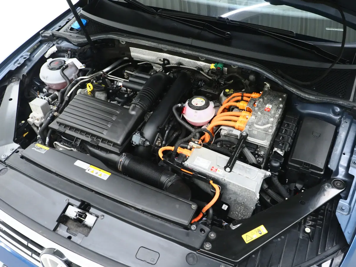 1.4 TSI PHEV GTE | Panoramadak | Trekhaak | 360 | Massage | Memory | Keyless | Adaptive Cruise