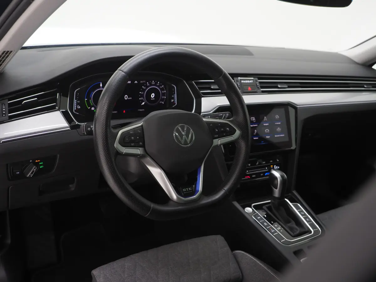 1.4 TSI PHEV GTE | Panoramadak | Trekhaak | 360 | Massage | Memory | Keyless | Adaptive Cruise