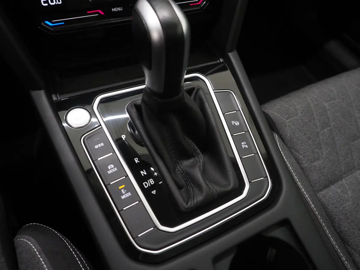 1.4 TSI PHEV GTE | Panoramadak | Trekhaak | 360 | Massage | Memory | Keyless | Adaptive Cruise