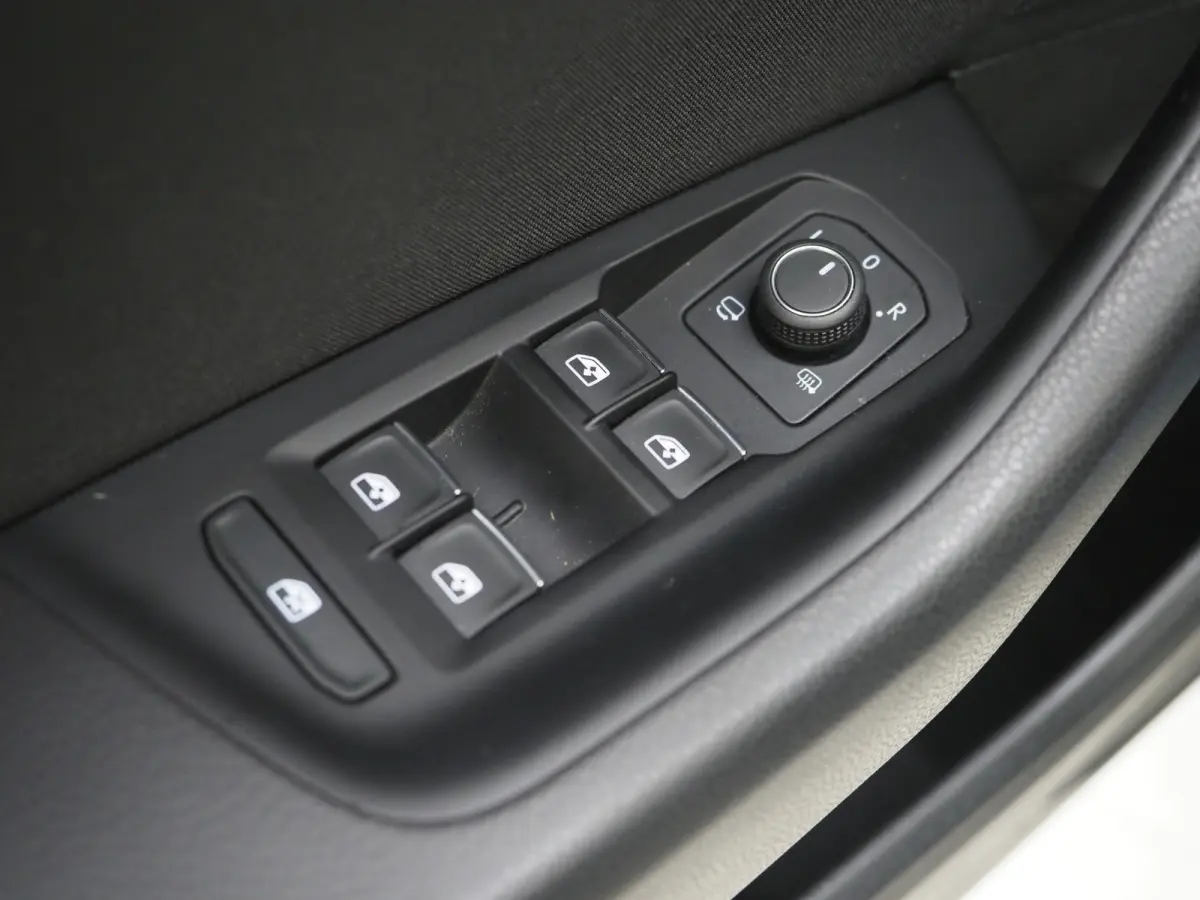 1.4 TSI PHEV GTE | Panoramadak | Trekhaak | 360 | Massage | Memory | Keyless | Adaptive Cruise