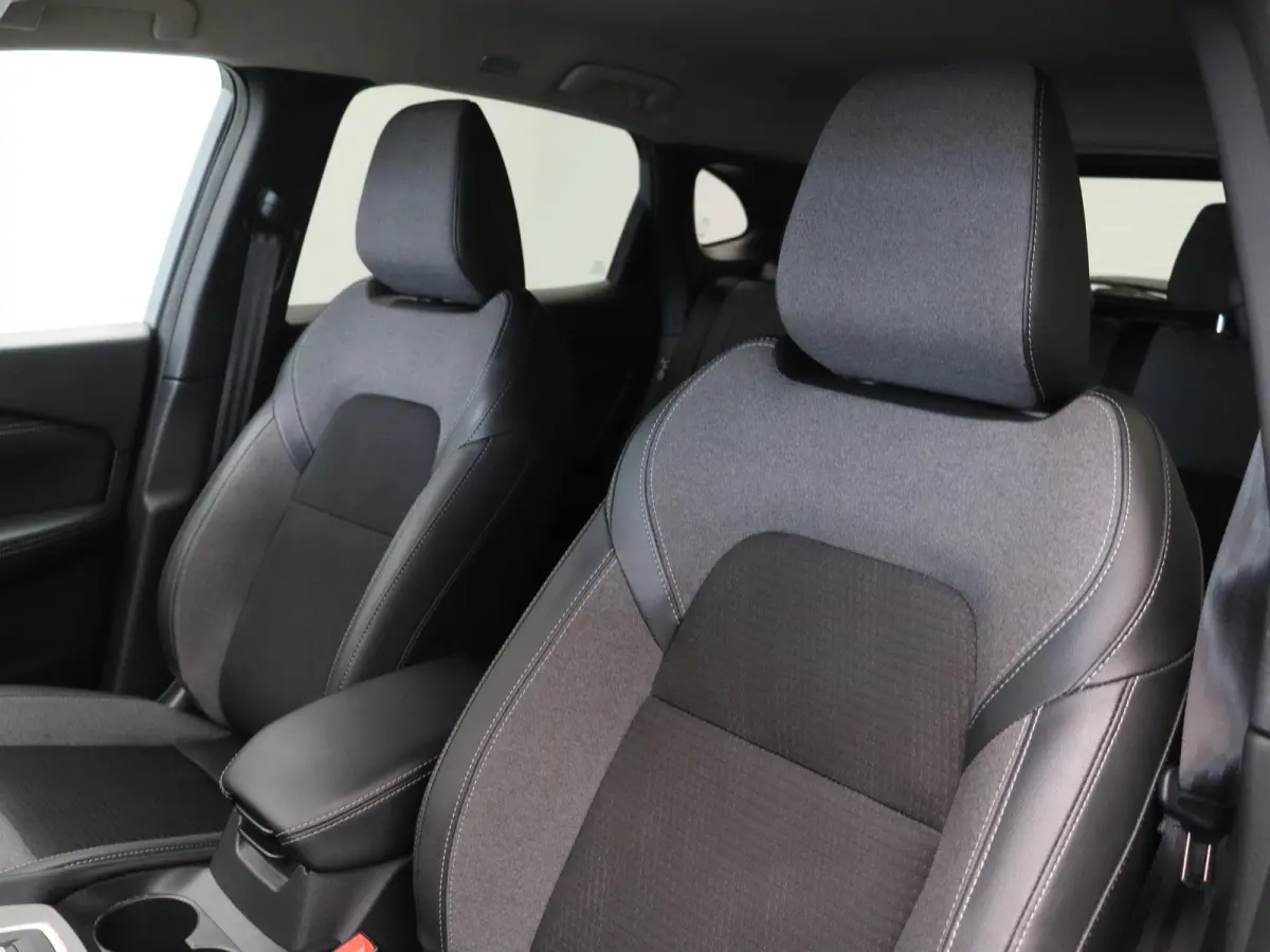 1.3 MHEV Xtronic N-Connecta | 360 Graden Camera | Stoel, Stuur en Voorruit Verwarming | Pilot Assist | Google Navigatie | Climate Control |
