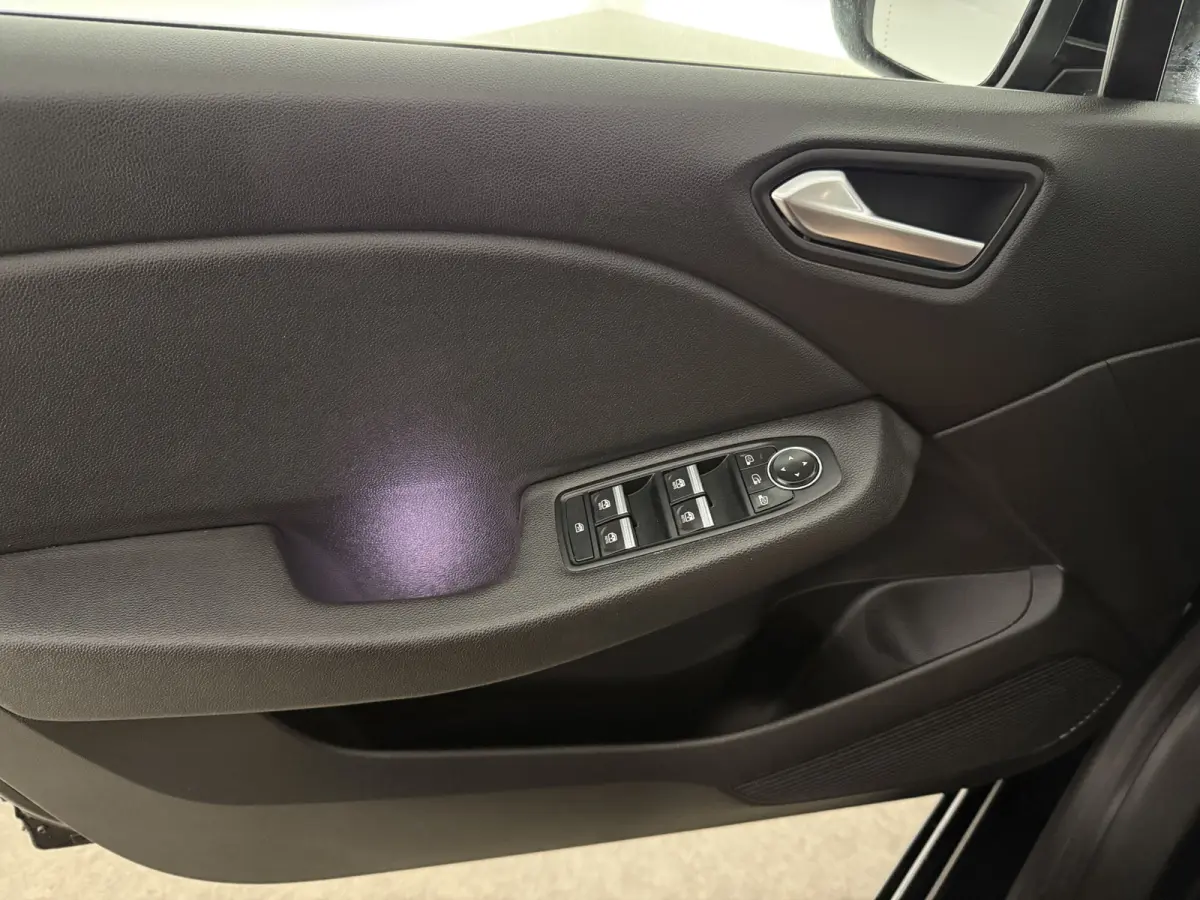 1.3 TCe Intens | Clima | Cruise | Virtual | Sfeer | Carplay | LED | Parkeersens.
