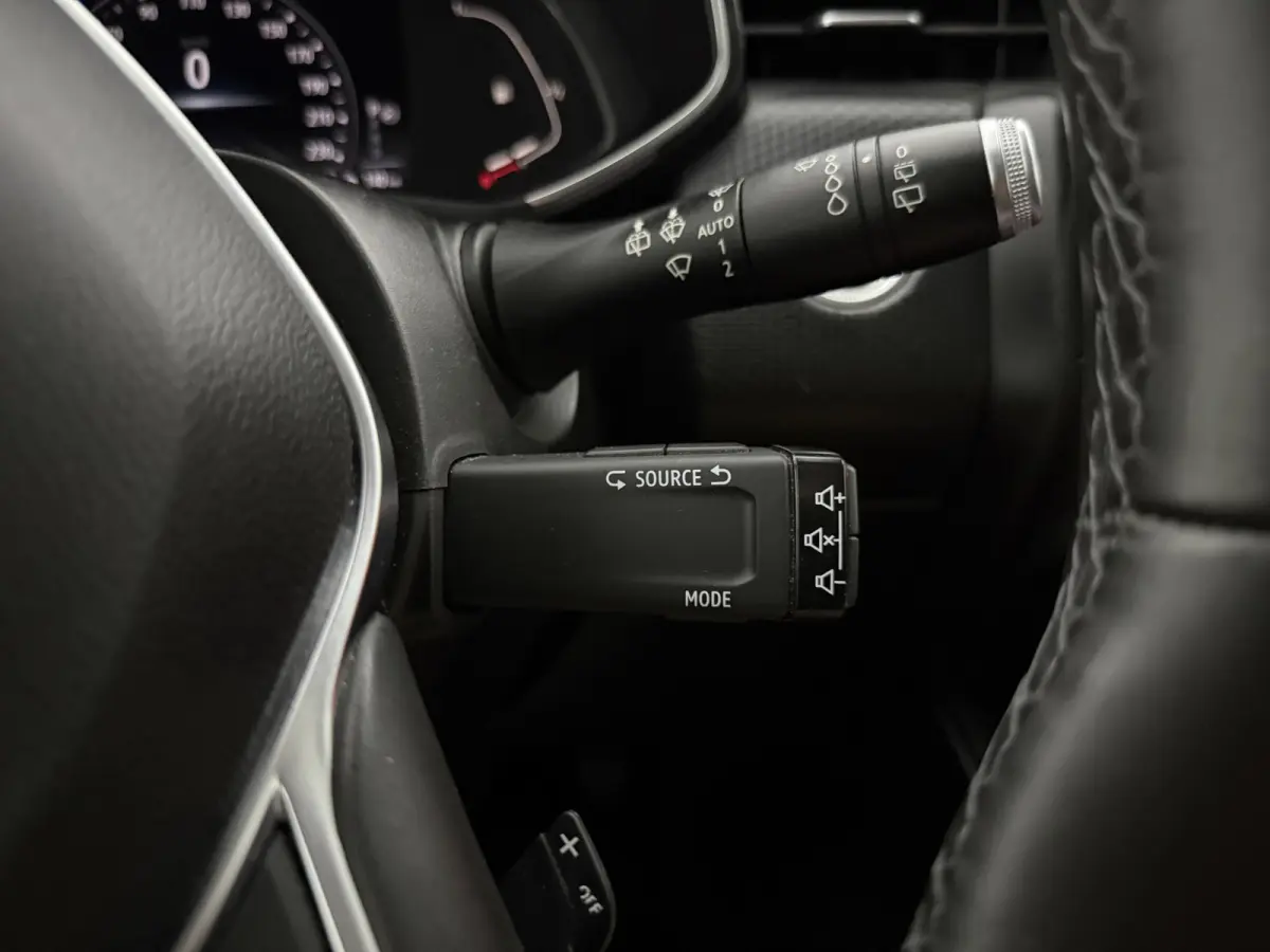 1.3 TCe Intens | Clima | Cruise | Virtual | Sfeer | Carplay | LED | Parkeersens.