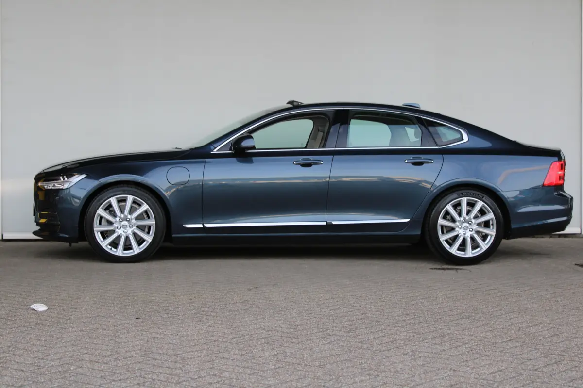 2.0 T8 AWD Inscription | 360°-camera | Achterbank elektrisch neerklapbaar | Achteropkomend verkeer waarschuwing