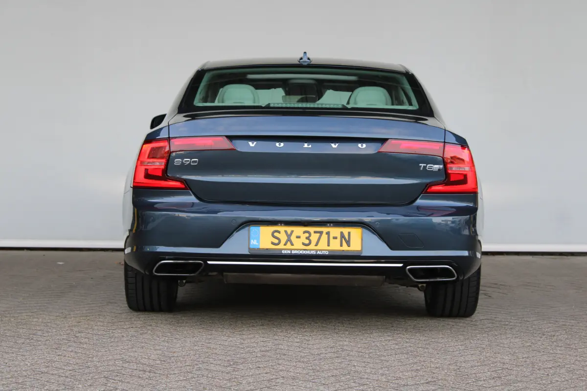 2.0 T8 AWD Inscription | 360°-camera | Achterbank elektrisch neerklapbaar | Achteropkomend verkeer waarschuwing