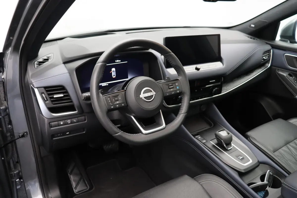 158pk MHEV Xtronic Tekna | Trekhaak | stuur-stoel en voorruit verwarming | Bose | Head-up display |