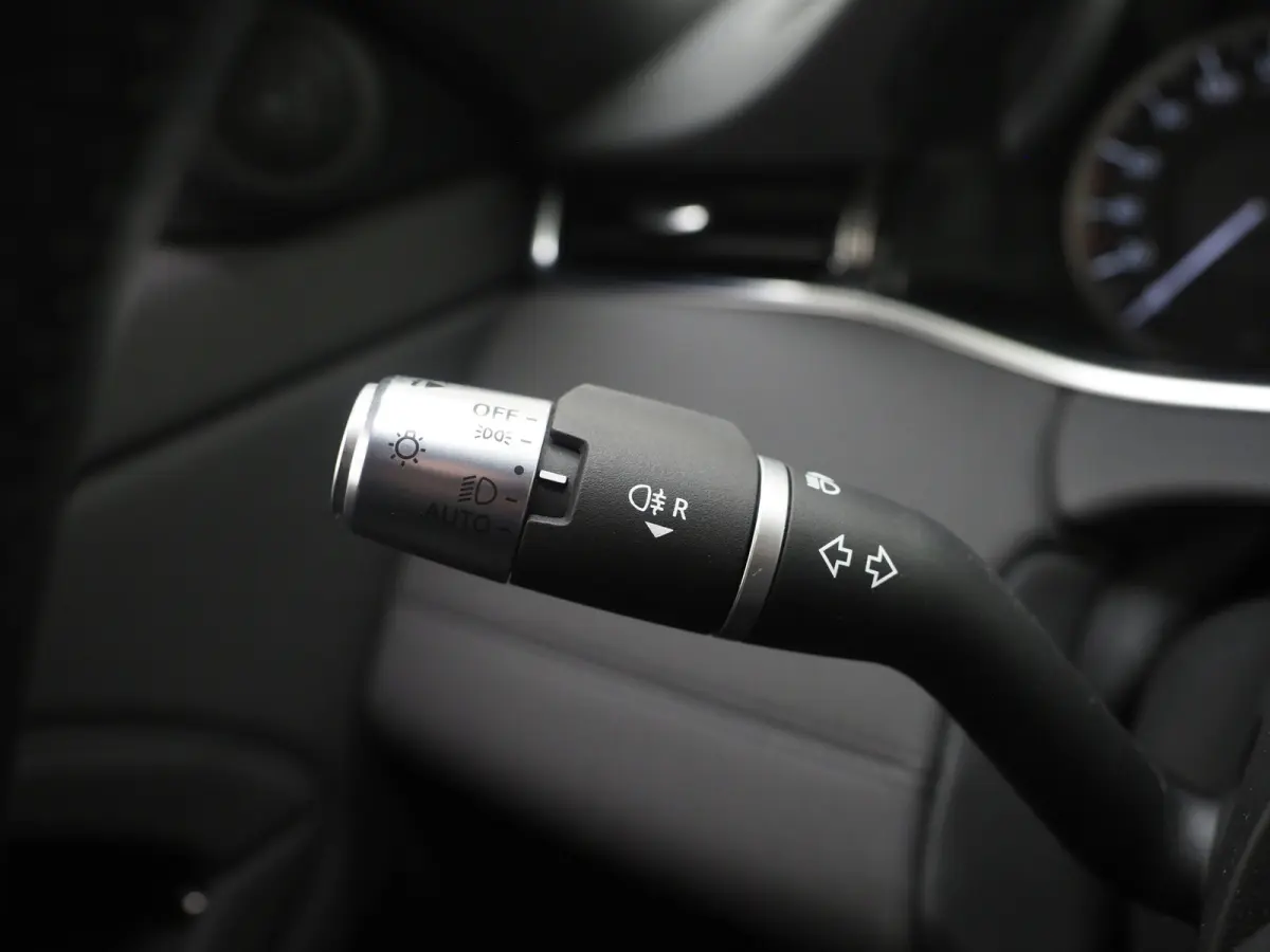 1.5 P300e AWD SE | Leder | Keyless | Memory | Camera | Dodehoek | Stoelverwarming | Cruise | Carplay