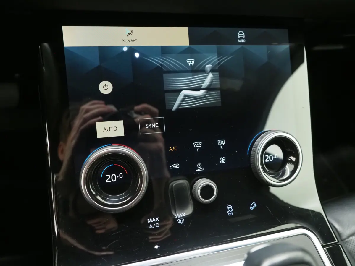 1.5 P300e AWD SE | Leder | Keyless | Memory | Camera | Dodehoek | Stoelverwarming | Cruise | Carplay
