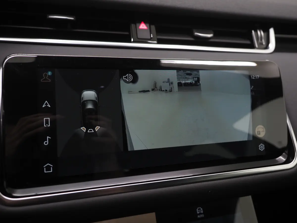 1.5 P300e AWD SE | Leder | Keyless | Memory | Camera | Dodehoek | Stoelverwarming | Cruise | Carplay