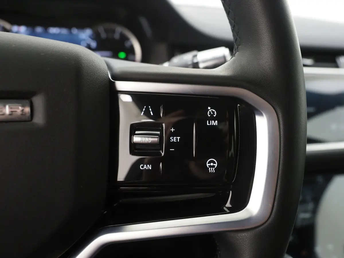 1.5 P300e AWD SE | Leder | Keyless | Memory | Camera | Dodehoek | Stoelverwarming | Cruise | Carplay