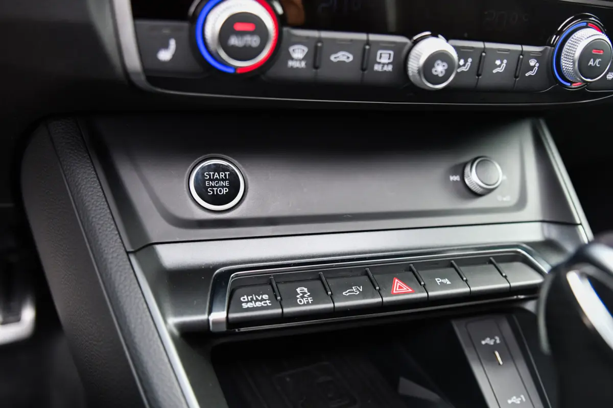 45 TFSI e 3xS-Line, Pano, 360, Matrix, Keyless, Camera, Dodeh, ACC, Alcantara!