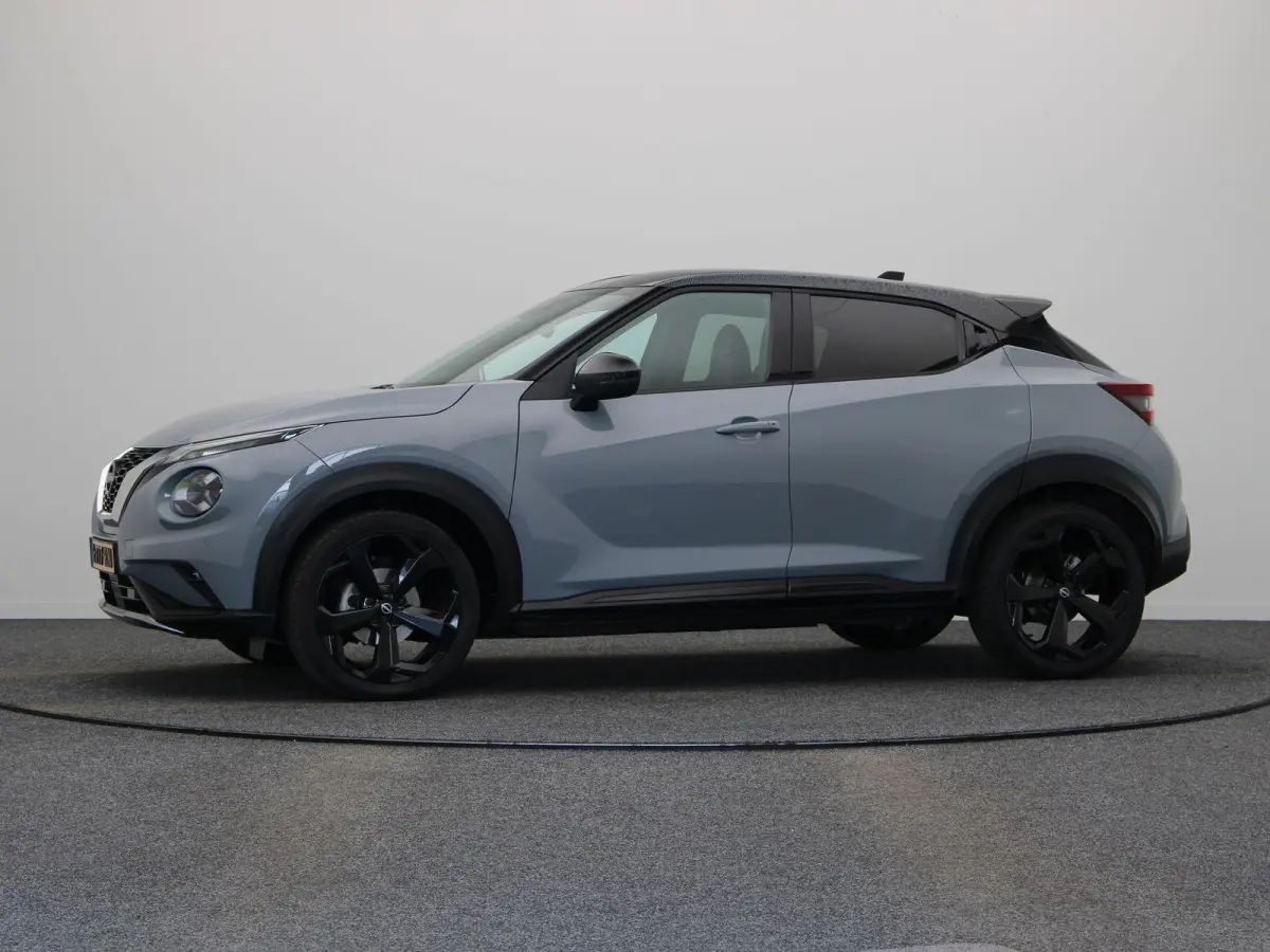 1.0 DIG-T Business Premium | Stoel en stuur verwarming | Climate control | Navigatie | Achteruitrij camera | Elektronische handrem met autohold | DAB radio |