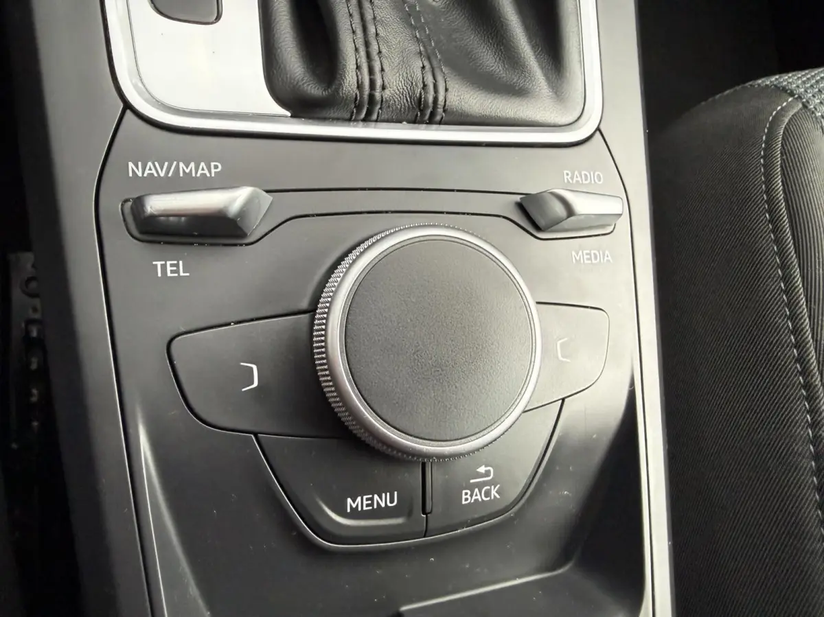 1.4 TFSI CoD Design NAVI/CRUISE *ALL-IN PRIJS*