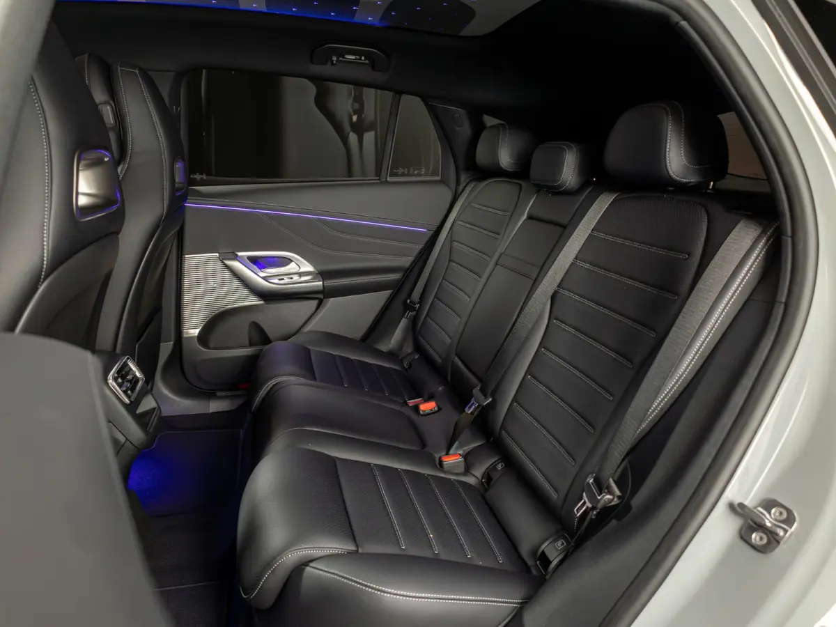 400 4MATIC Launch Edition 94 kWh