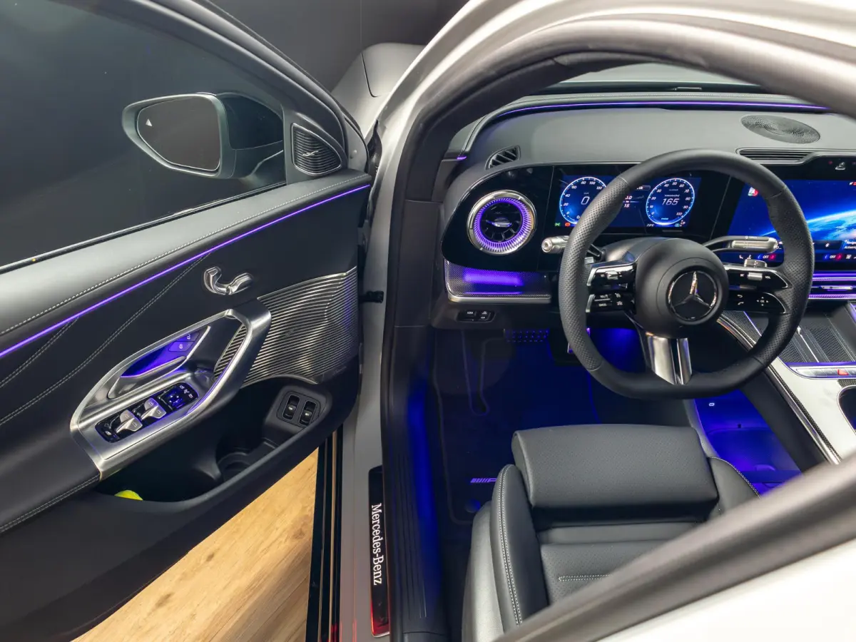 400 4MATIC Launch Edition 94 kWh