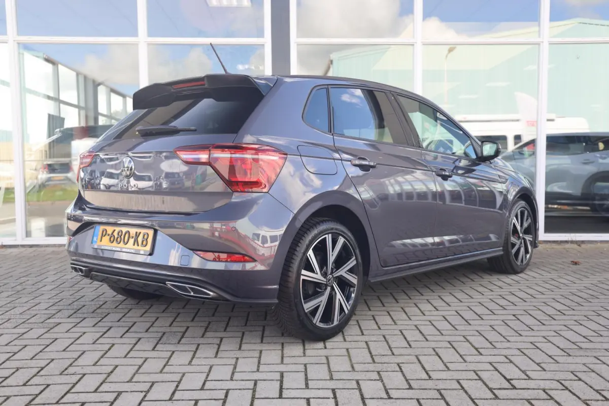 1.0 TSI R-Line Business|IQ-Light|Camera|Stoelverw.|Apple carplay/android auto|