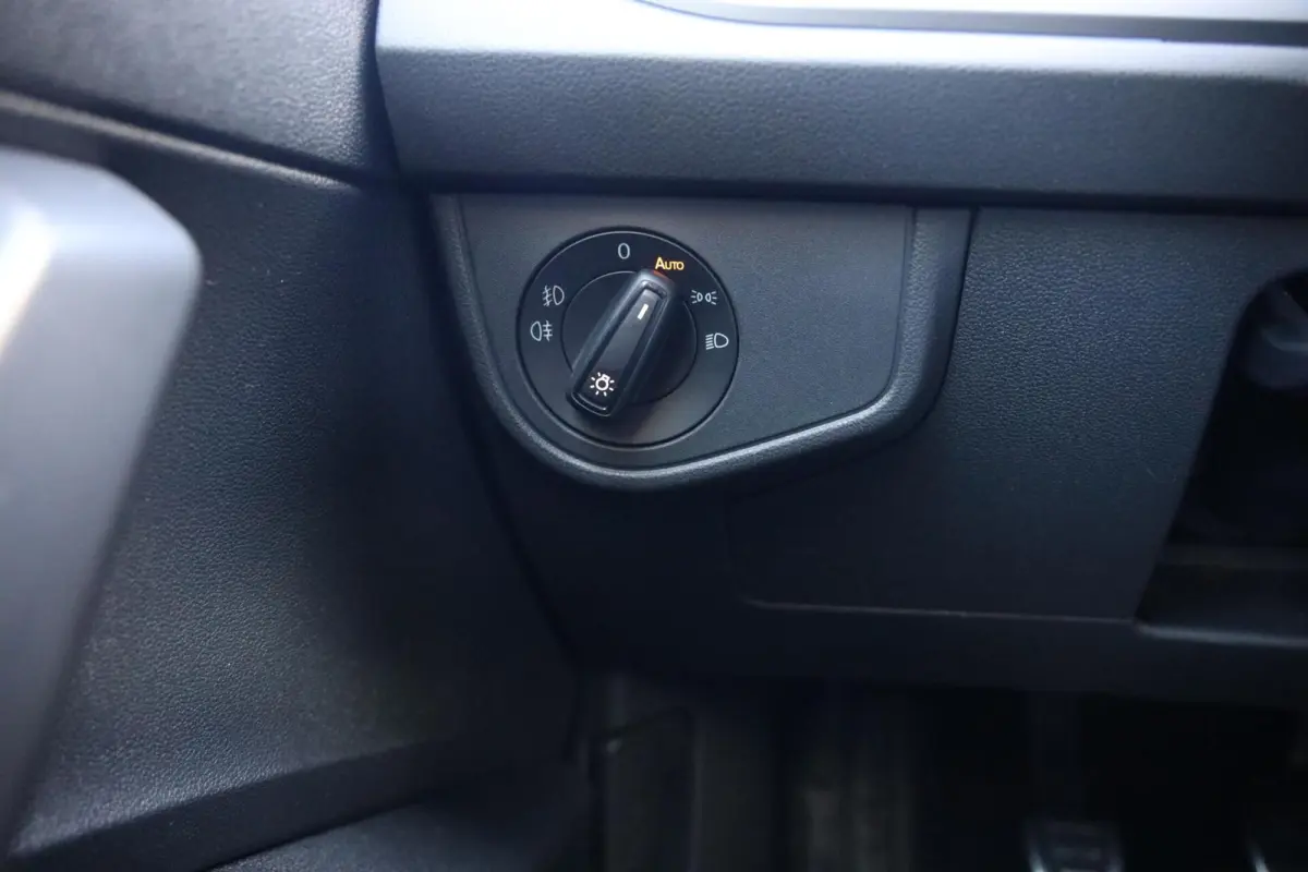 1.0 TSI R-Line Business|IQ-Light|Camera|Stoelverw.|Apple carplay/android auto|