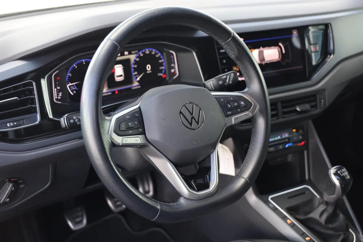 1.0 TSI R-Line Business|IQ-Light|Camera|Stoelverw.|Apple carplay/android auto|
