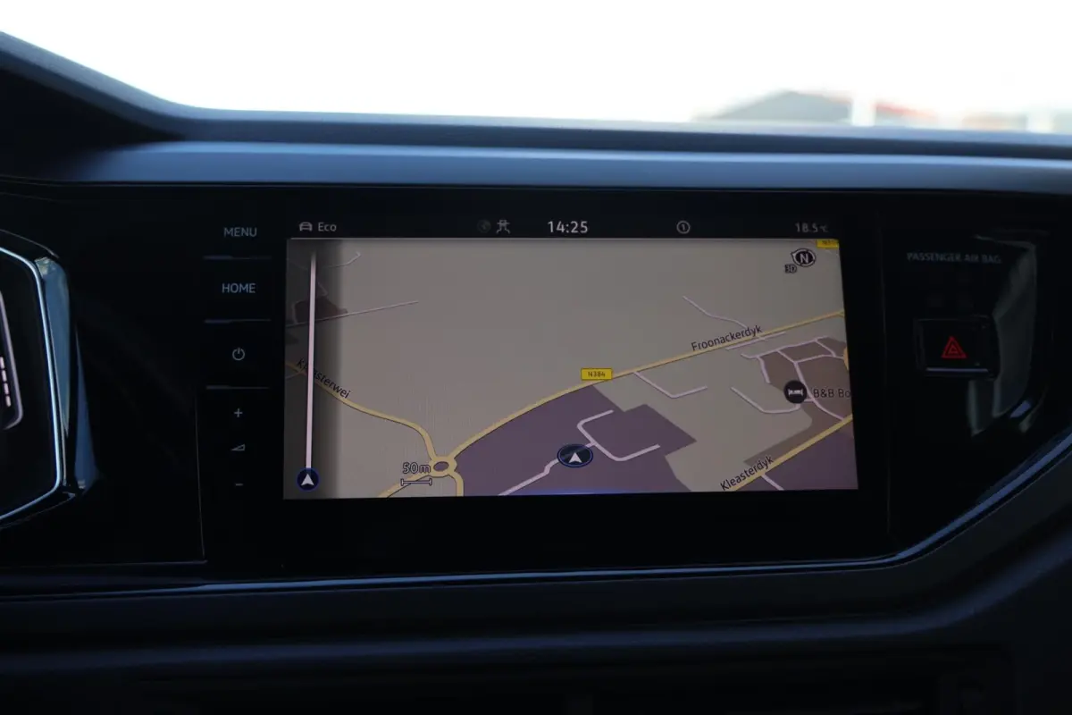 1.0 TSI R-Line Business|IQ-Light|Camera|Stoelverw.|Apple carplay/android auto|