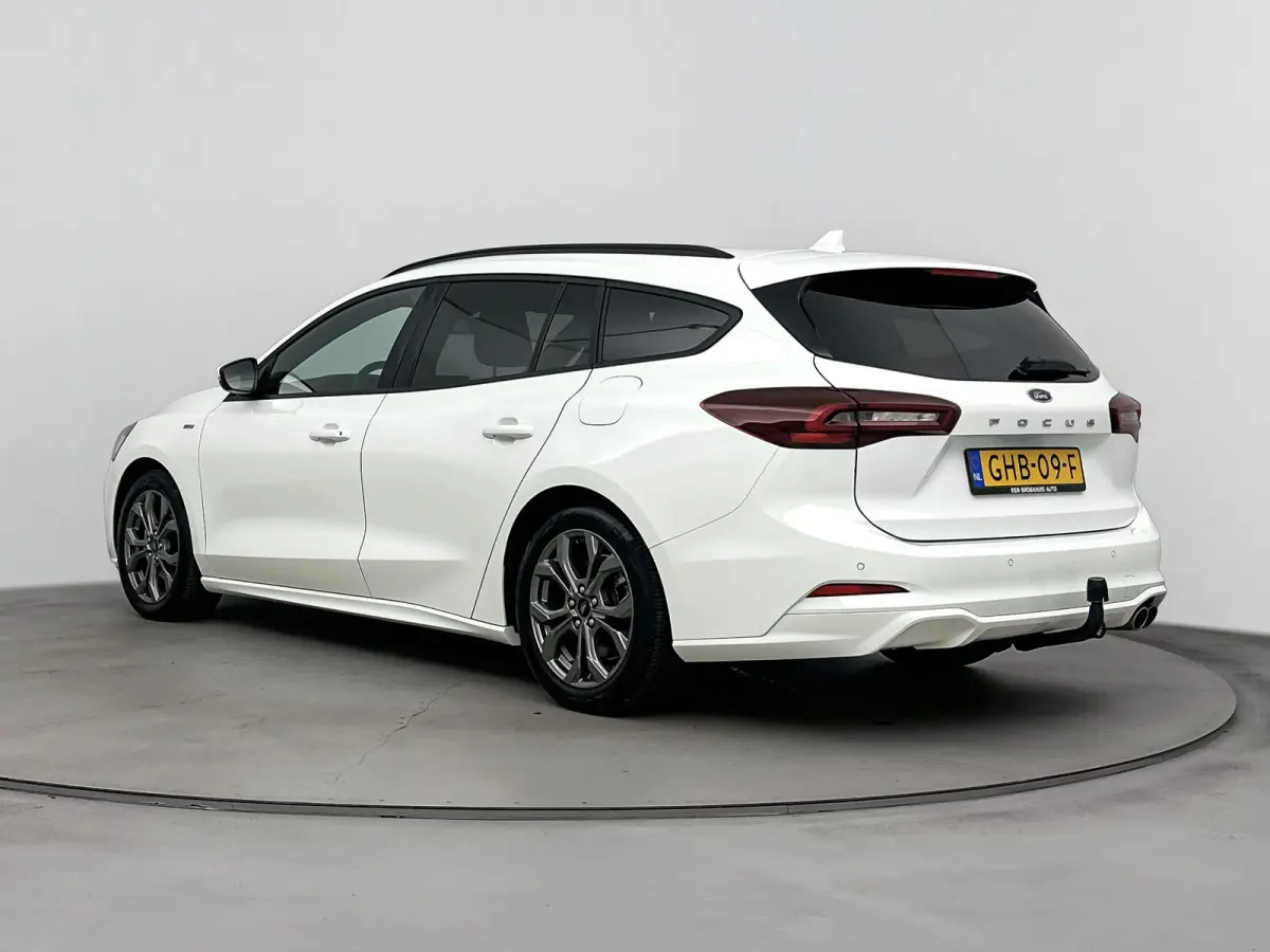 1.0 EcoBoost Hybrid ST Line | Automaat | 100% Dealer o.h. | Trekhaak | Winter-pack | LED | Apple carplay / andriod auto | Privacy-glass