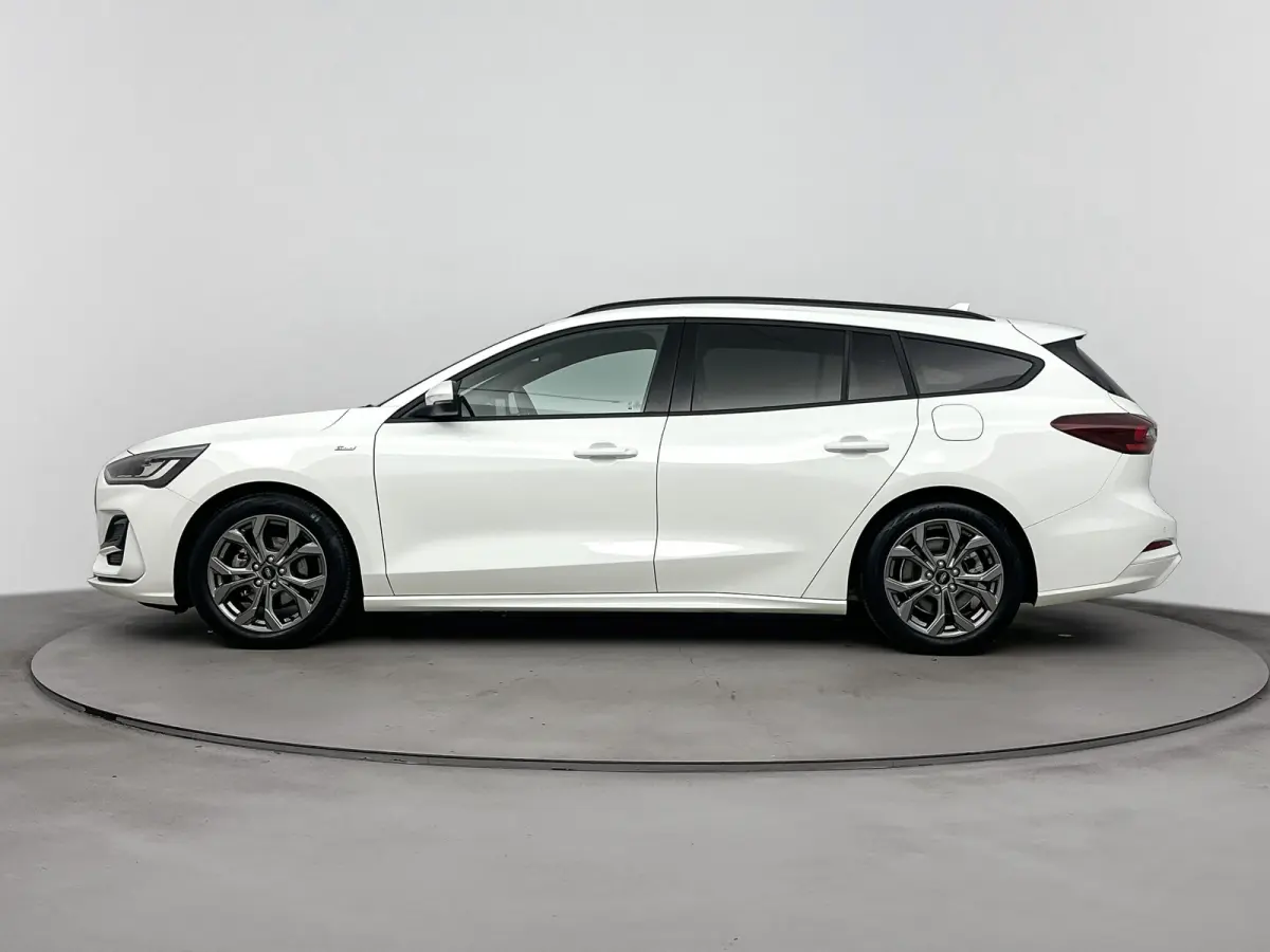 1.0 EcoBoost Hybrid ST Line | Automaat | 100% Dealer o.h. | Trekhaak | Winter-pack | LED | Apple carplay / andriod auto | Privacy-glass