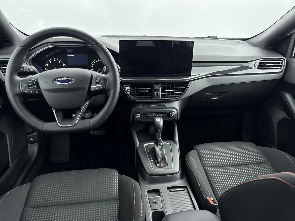 1.0 EcoBoost Hybrid ST Line | Automaat | 100% Dealer o.h. | Trekhaak | Winter-pack | LED | Apple carplay / andriod auto | Privacy-glass