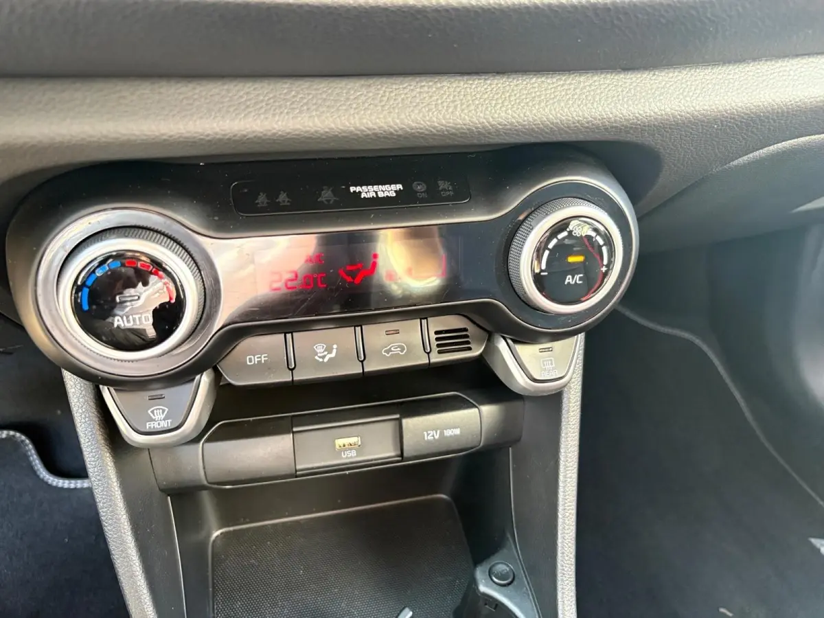 1.0 DPi GT-Line | Automaat | Keyless Entry | Apple Carplay/Android Auto | Cruise Control | Achterruitrij Camera | Lichtmetalen Velgen |