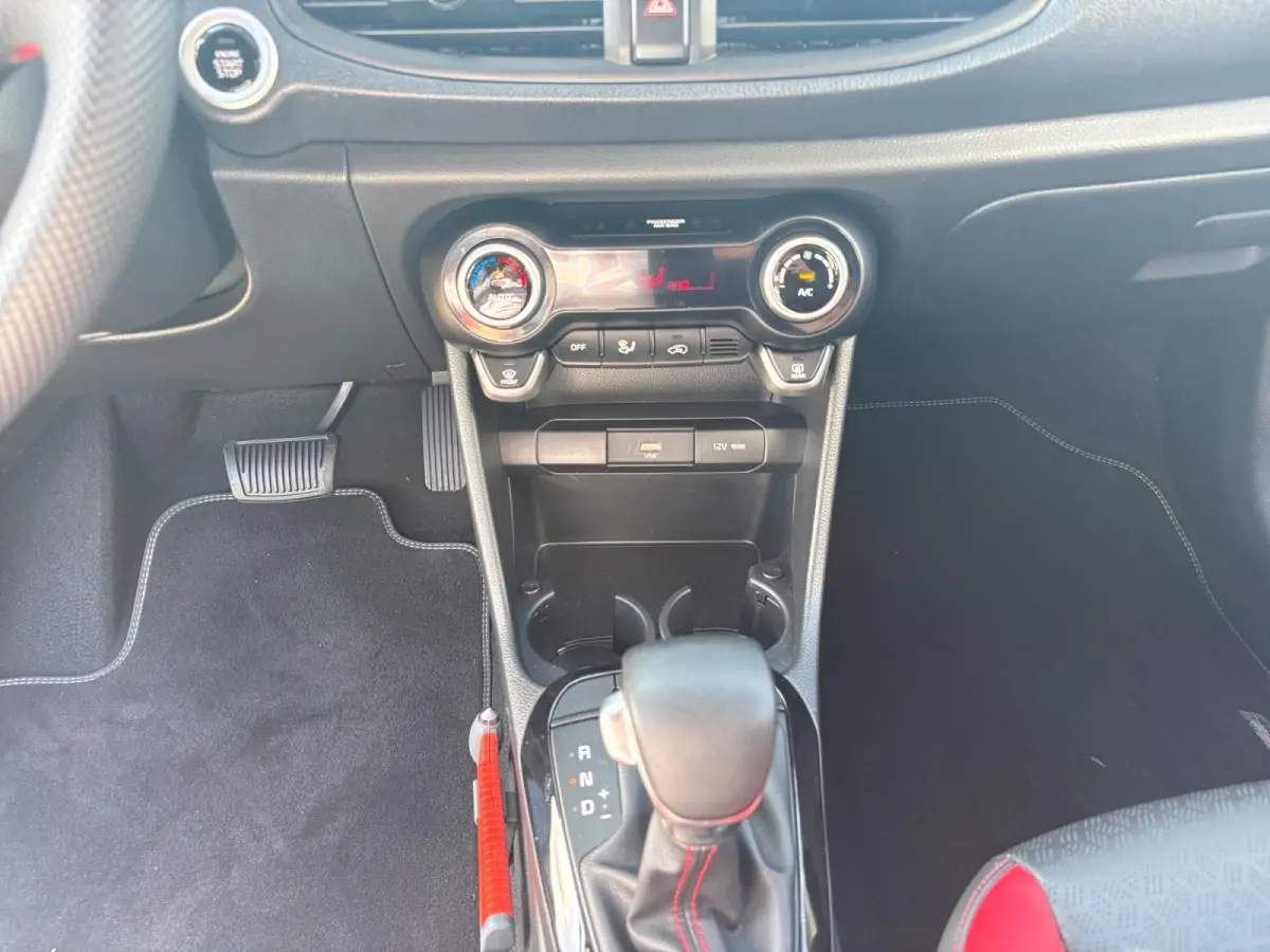 1.0 DPi GT-Line | Automaat | Keyless Entry | Apple Carplay/Android Auto | Cruise Control | Achterruitrij Camera | Lichtmetalen Velgen |