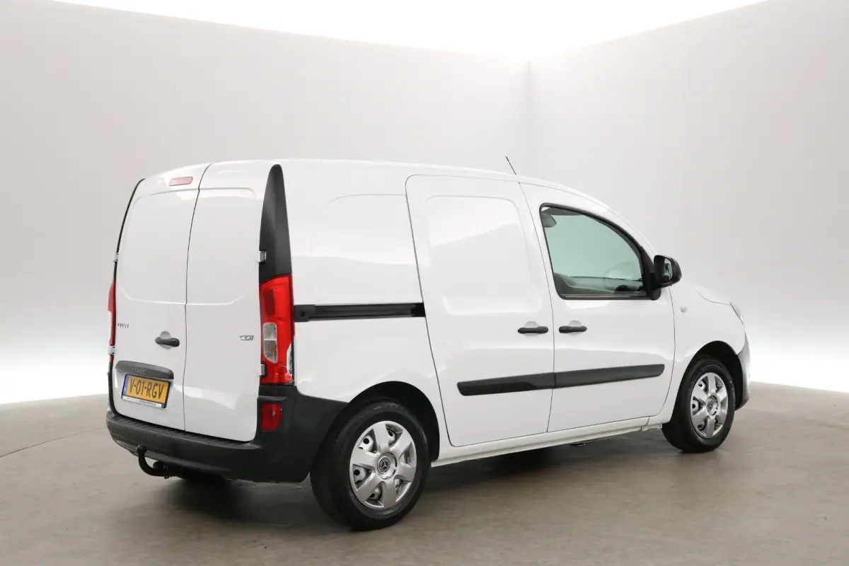109 CDI 96PK | Airco | Cruise | 3 Zits | Trekhaak | Stoelverwarming