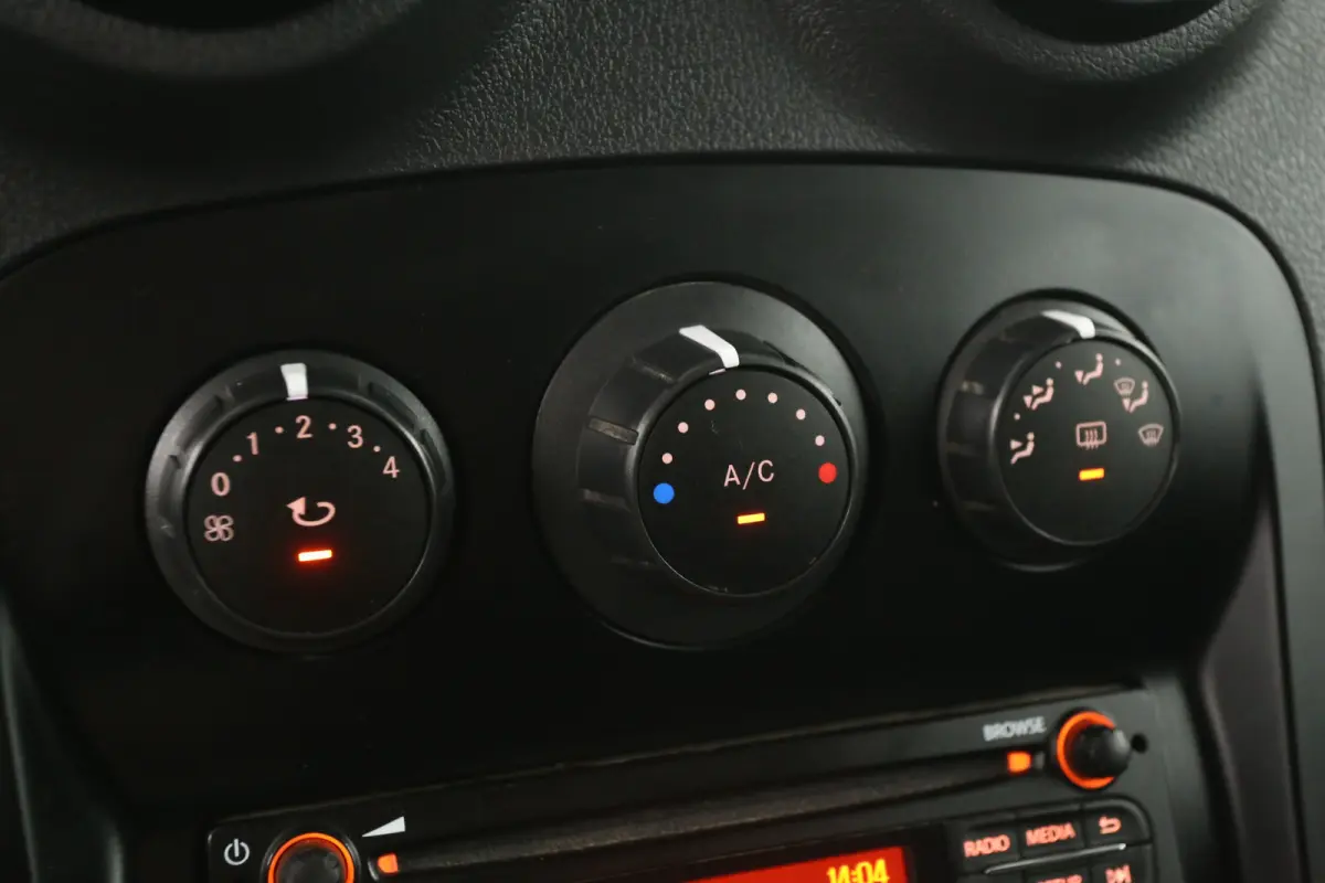 109 CDI 96PK | Airco | Cruise | 3 Zits | Trekhaak | Stoelverwarming