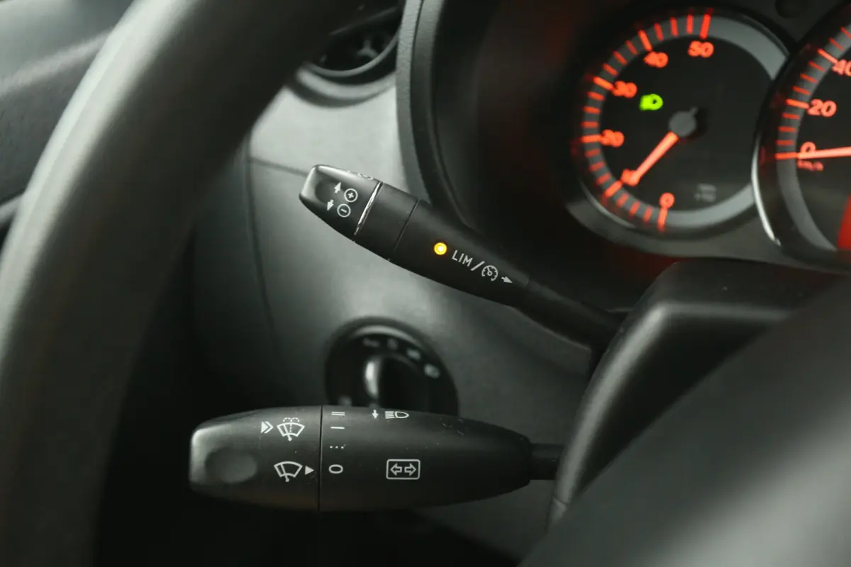 109 CDI 96PK | Airco | Cruise | 3 Zits | Trekhaak | Stoelverwarming