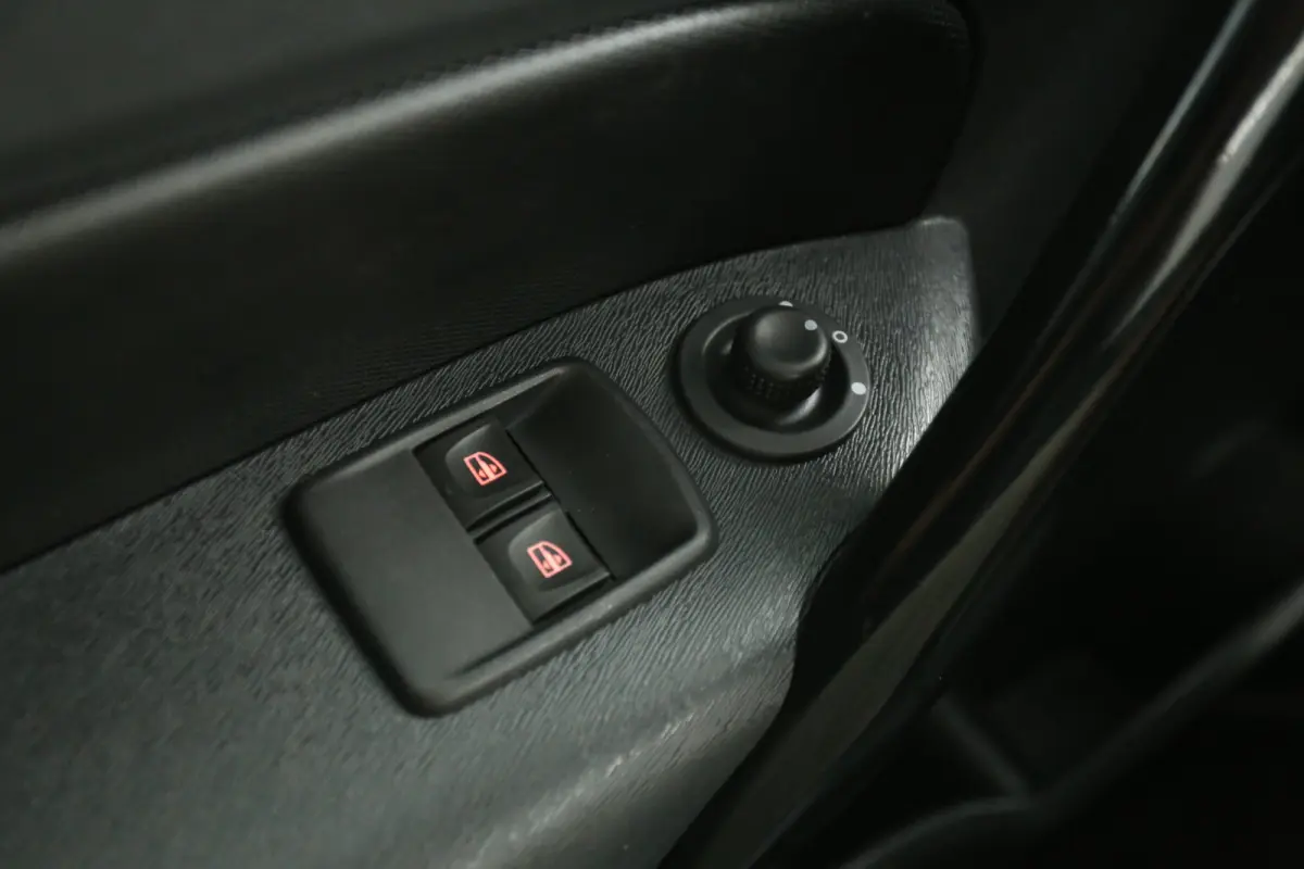 109 CDI 96PK | Airco | Cruise | 3 Zits | Trekhaak | Stoelverwarming