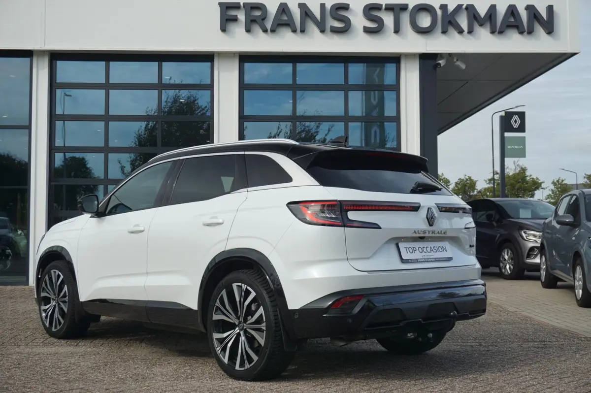 1.2 E-Tech full hybrid 200 Iconic