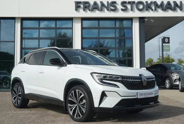 1.2 E-Tech full hybrid 200 Iconic
