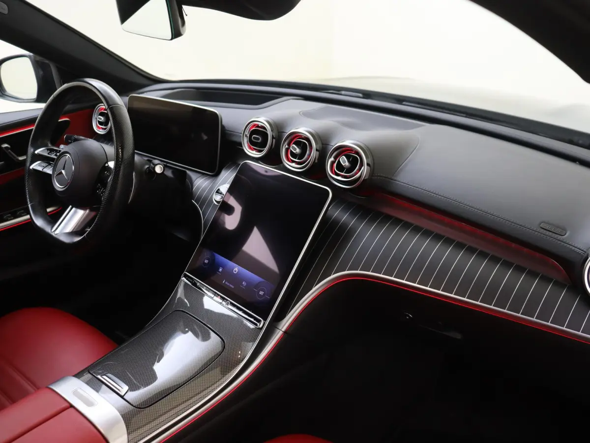 300 e AMG Line Limited /Panoramadak /Memory /HUD /360 Camera