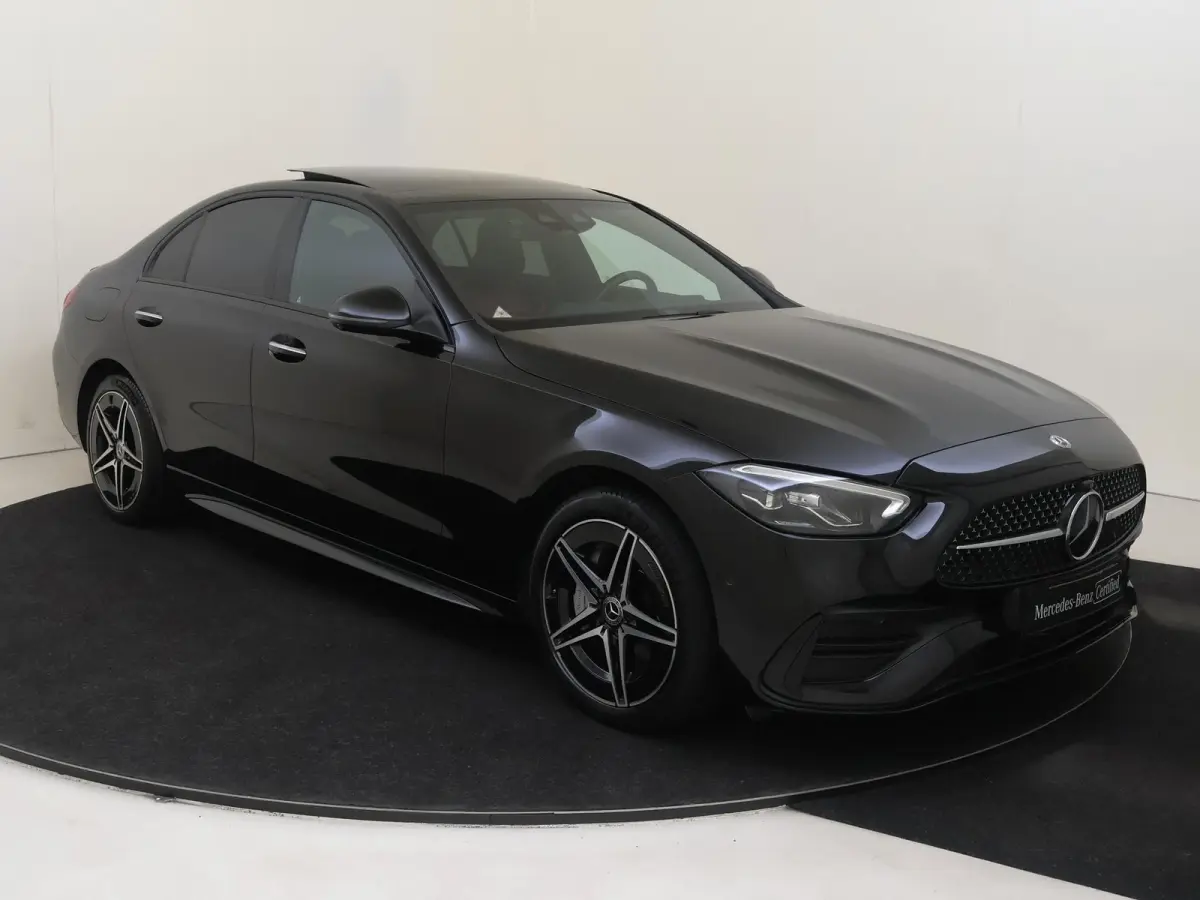 300 e AMG Line Limited /Panoramadak /Memory /HUD /360 Camera