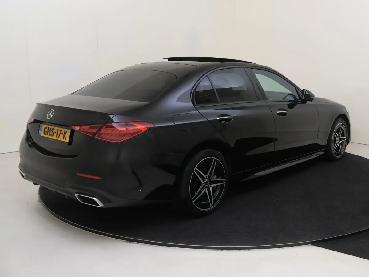 300 e AMG Line Limited /Panoramadak /Memory /HUD /360 Camera