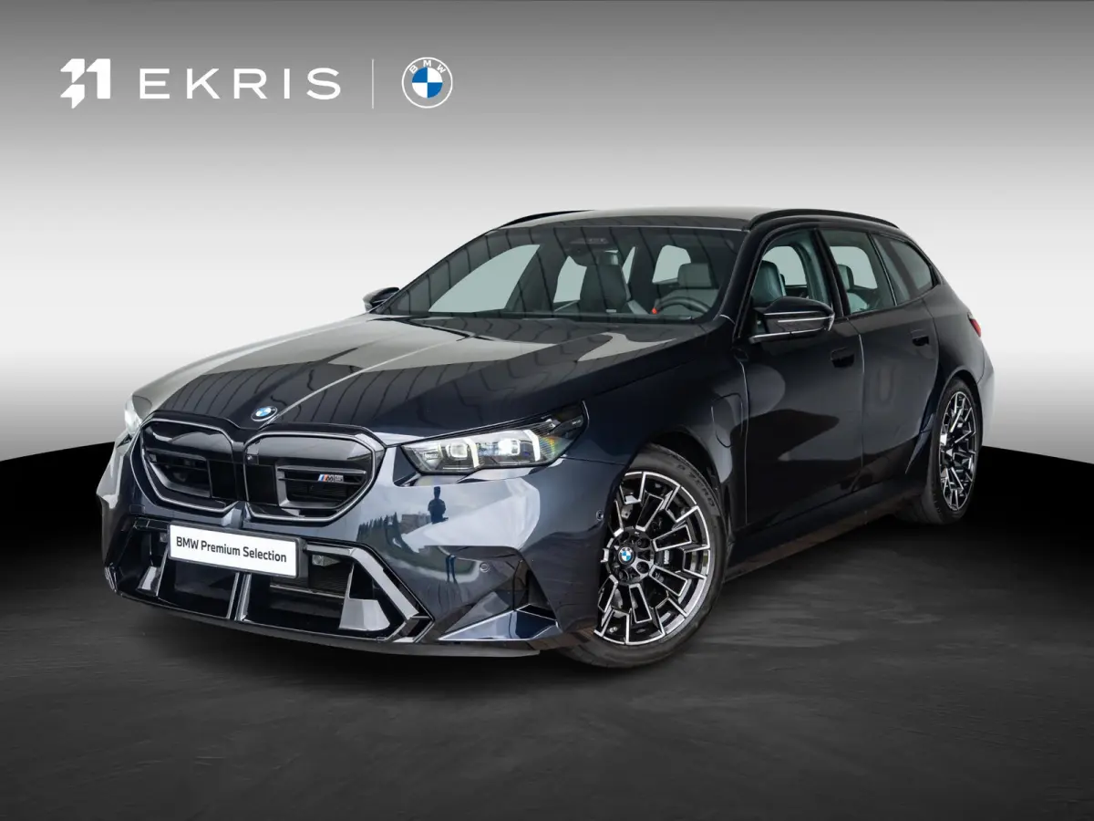 M5 | Comfort Access | Driving Assistant Proffesional | M Drive Professional | Bowers & Wilkins | Panoramadak | Neus PPF | Trekhaak