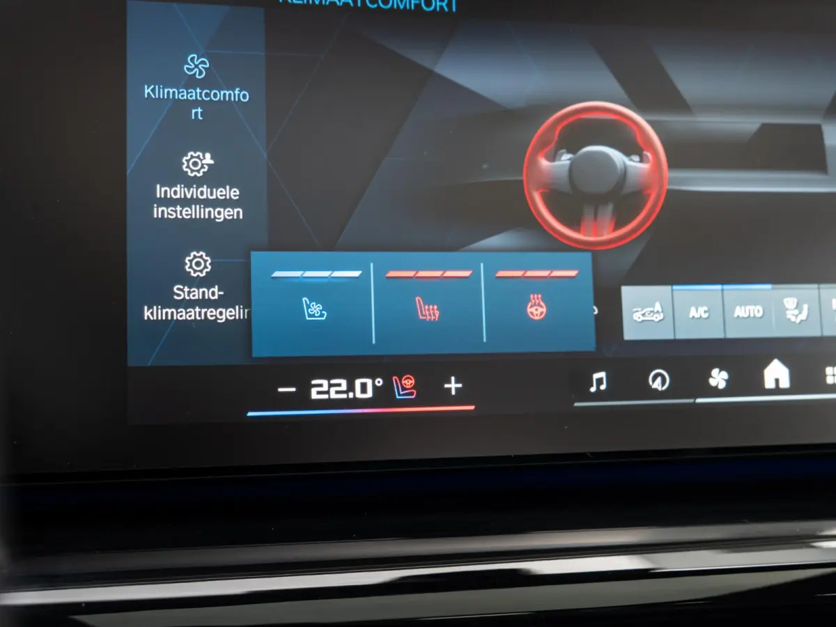 M5 | Comfort Access | Driving Assistant Proffesional | M Drive Professional | Bowers & Wilkins | Panoramadak | Neus PPF | Trekhaak