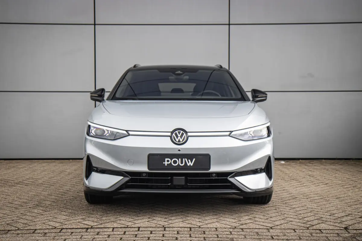 286pk Pro Limited Edition 77 kWh | Black Edition Pakket | Trekhaak Wegklapbaar | 21'' Velgen