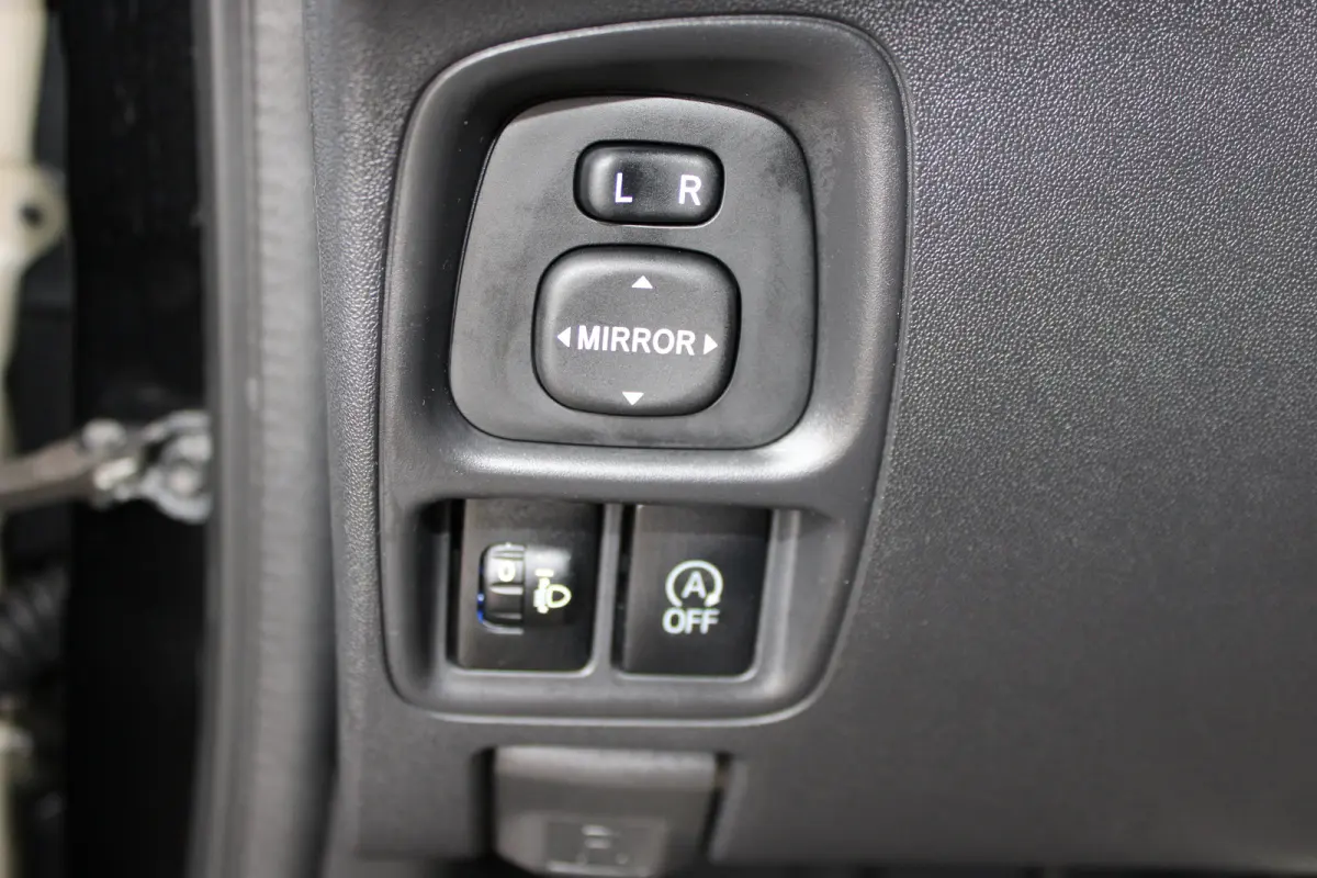 1.0 e-VTi Active | Airconditioning | LED | Bluetooth | Mistlampen | 2021 | 22.500km | Extra getinte ramen |