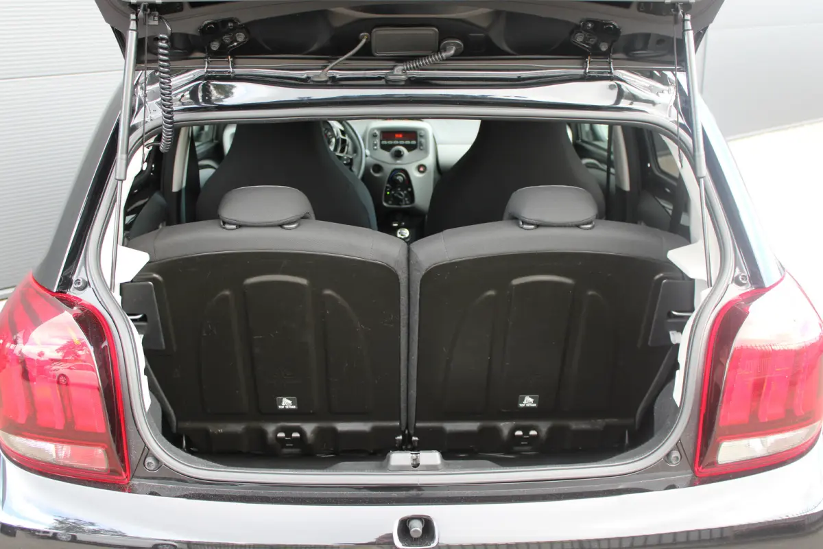 1.0 e-VTi Active | Airconditioning | LED | Bluetooth | Mistlampen | 2021 | 22.500km | Extra getinte ramen |