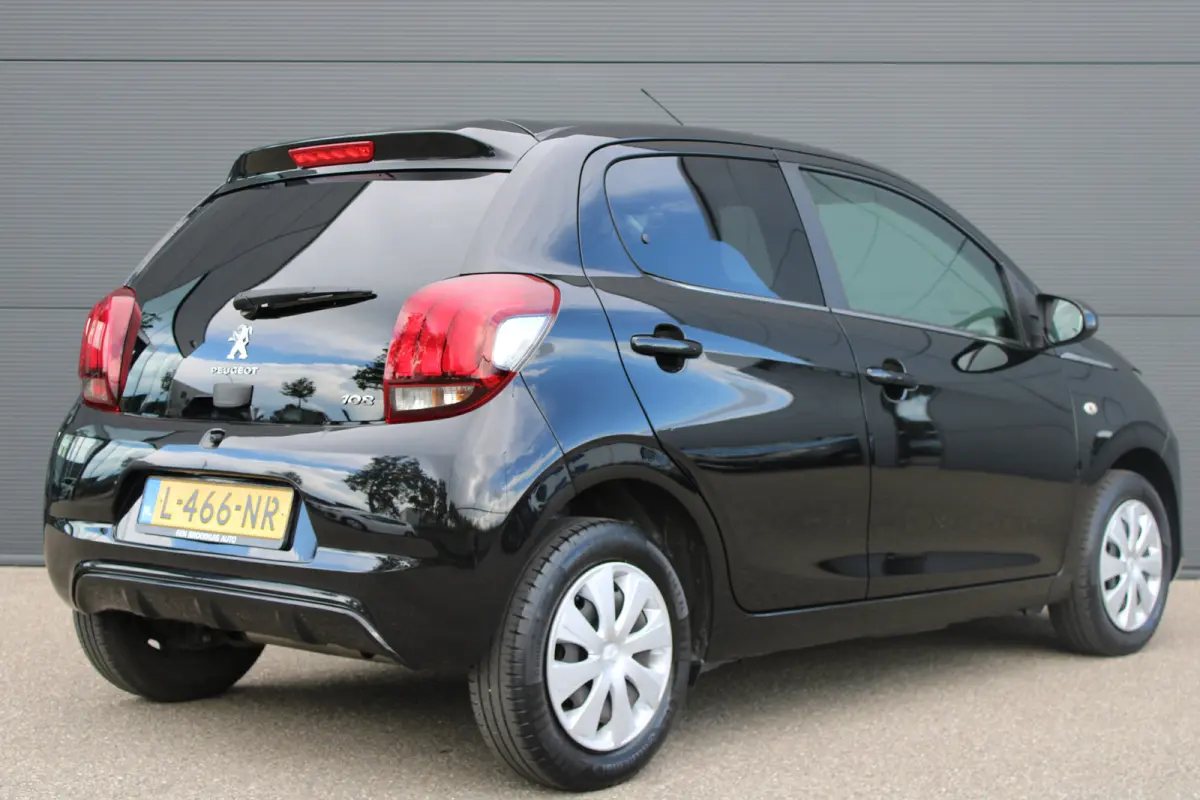 1.0 e-VTi Active | Airconditioning | LED | Bluetooth | Mistlampen | 2021 | 22.500km | Extra getinte ramen |