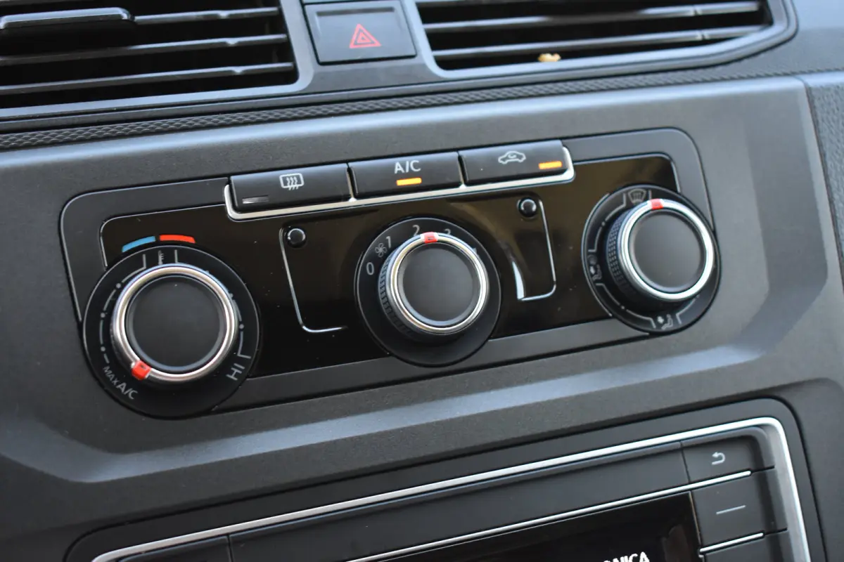 2.0 TDI 75PK Economy Business | TREKHAAK |  CRUISE CONTROL | AIRCO | LED
