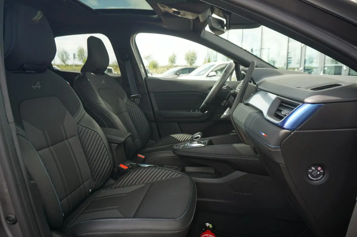 1.6 E-Tech full Hybrid 145 Techno